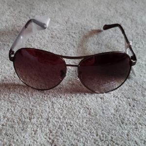 NWT Fossil aviator sunglasses